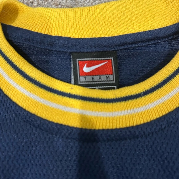 Vintage look nike team university of Michigan Blue and Yellow Sleeveless Jersey - Picture 2 of 3
